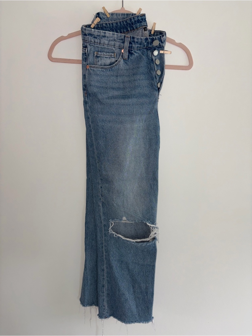 Blank NYC High-Rise Wide Leg Distressed Blue Jeans